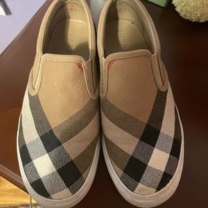 Burberry kids slip ons